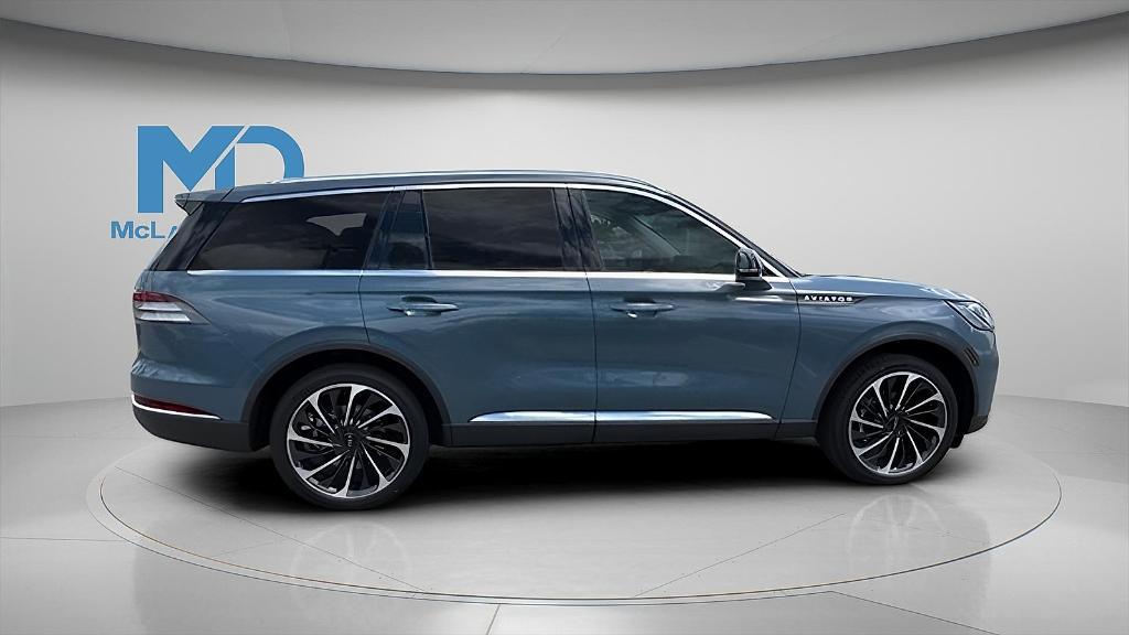 new 2025 Lincoln Aviator car, priced at $64,732