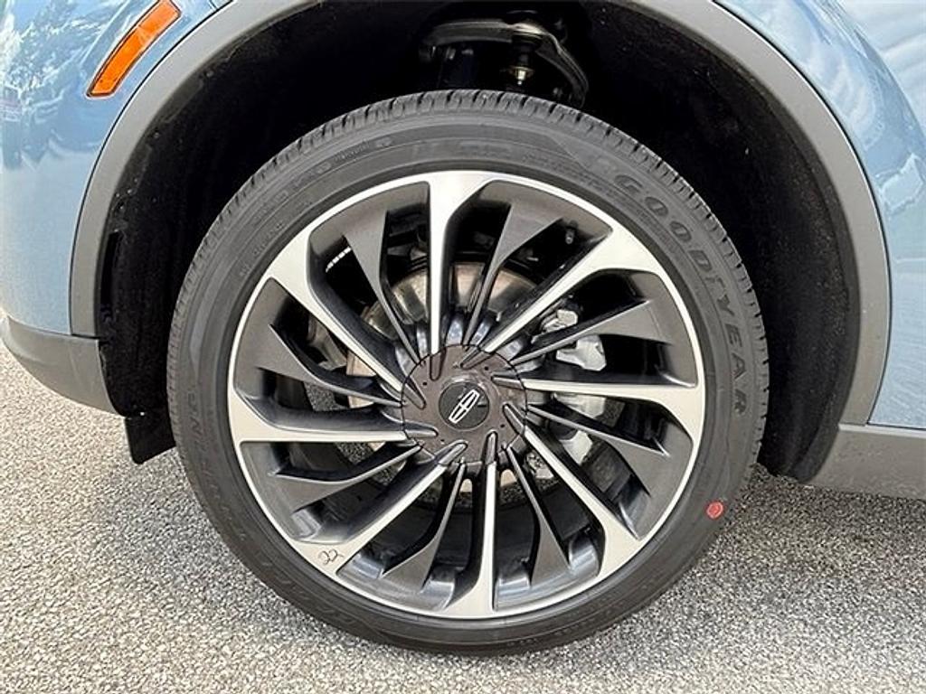 new 2025 Lincoln Aviator car, priced at $64,732