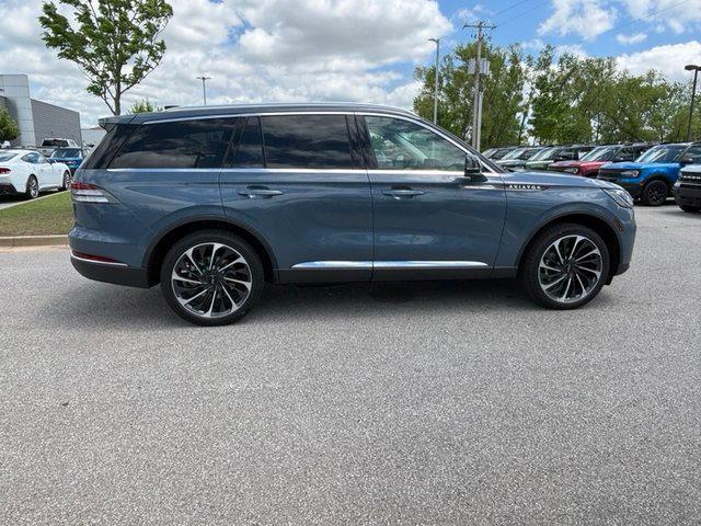 new 2025 Lincoln Aviator car, priced at $66,183