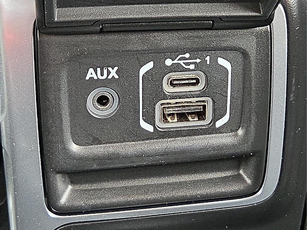 used 2020 Jeep Wrangler Unlimited car, priced at $27,301