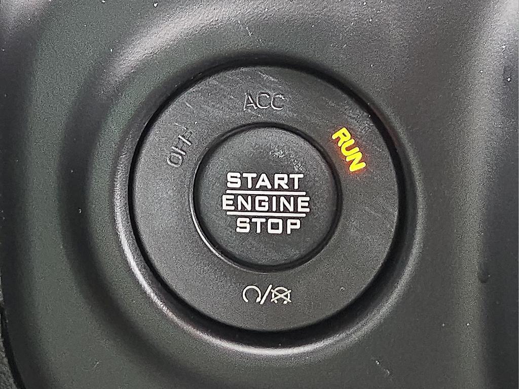 used 2020 Jeep Wrangler Unlimited car, priced at $27,301