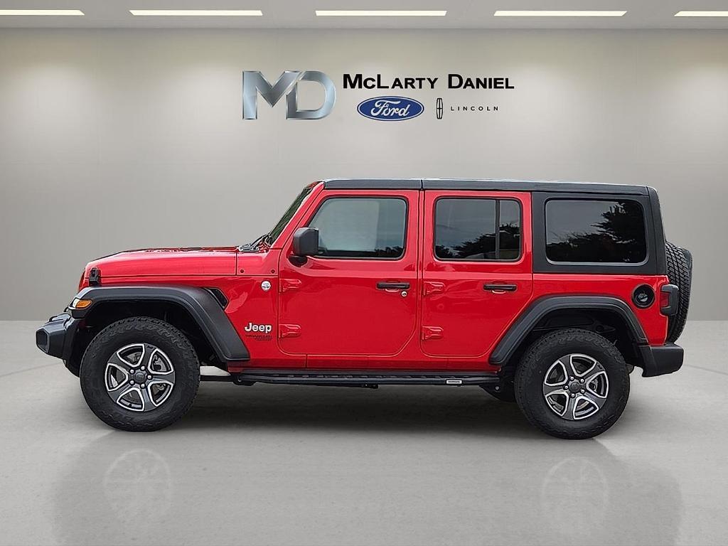 used 2020 Jeep Wrangler Unlimited car, priced at $27,301