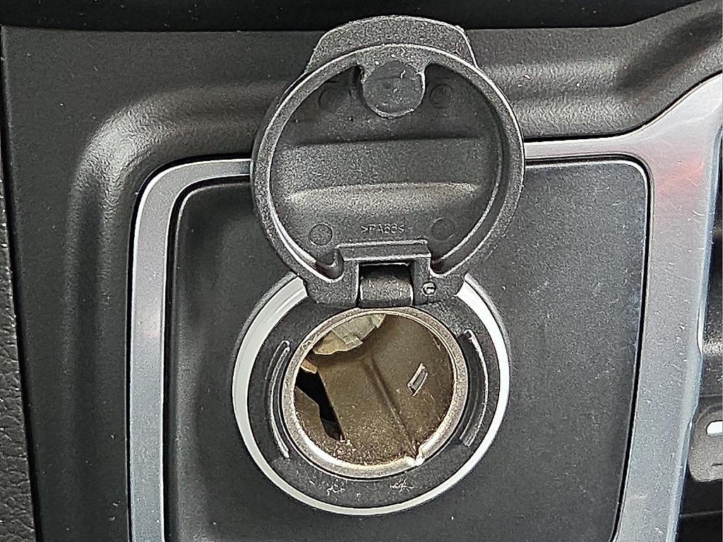 used 2020 Jeep Wrangler Unlimited car, priced at $27,301