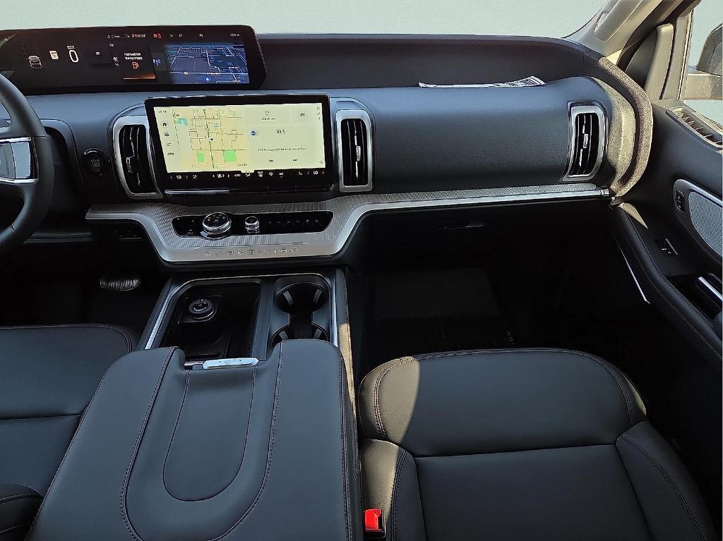 new 2025 Ford Expedition Max car, priced at $73,123