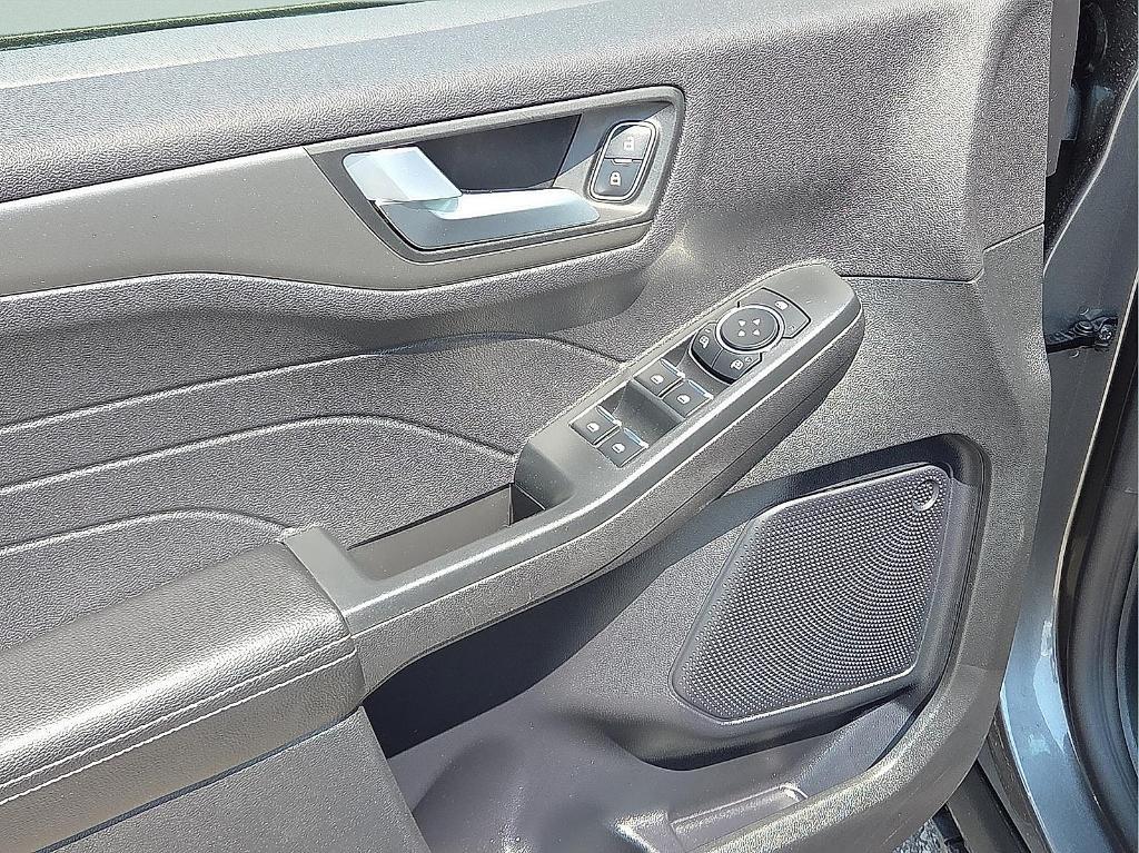new 2025 Ford Escape car, priced at $31,663