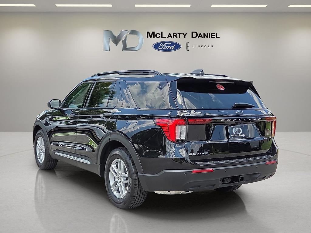 new 2025 Ford Explorer car, priced at $35,055