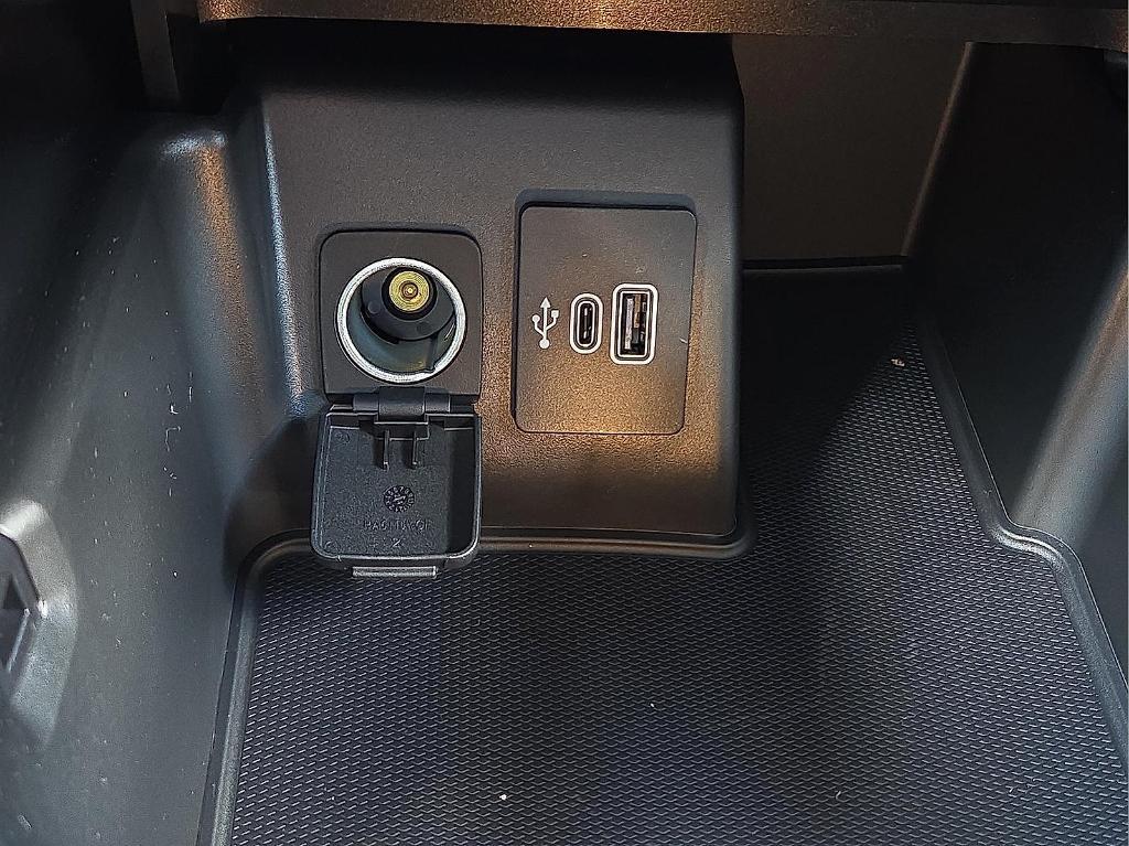 new 2025 Ford Explorer car, priced at $35,055