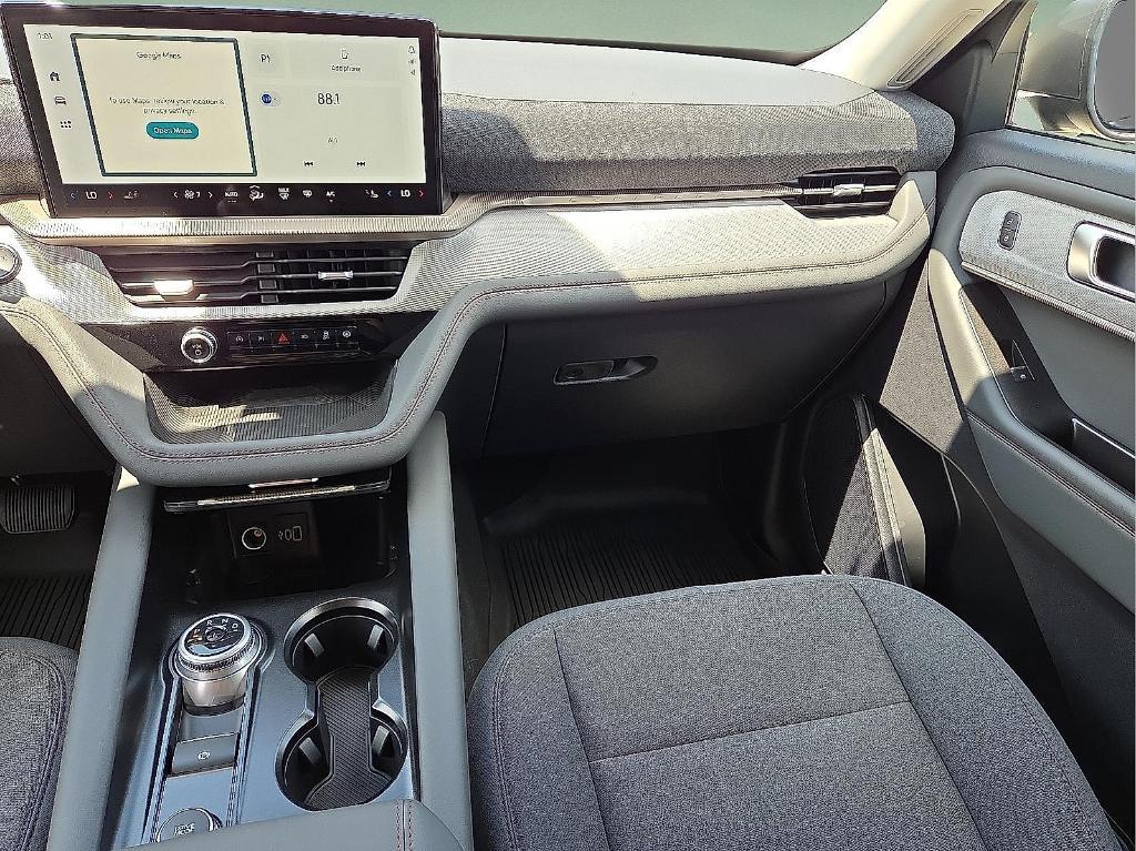 new 2025 Ford Explorer car, priced at $35,055