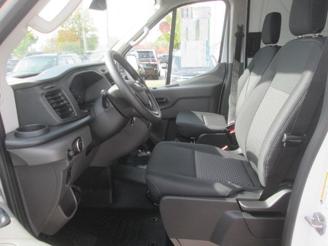 new 2024 Ford Transit-250 car