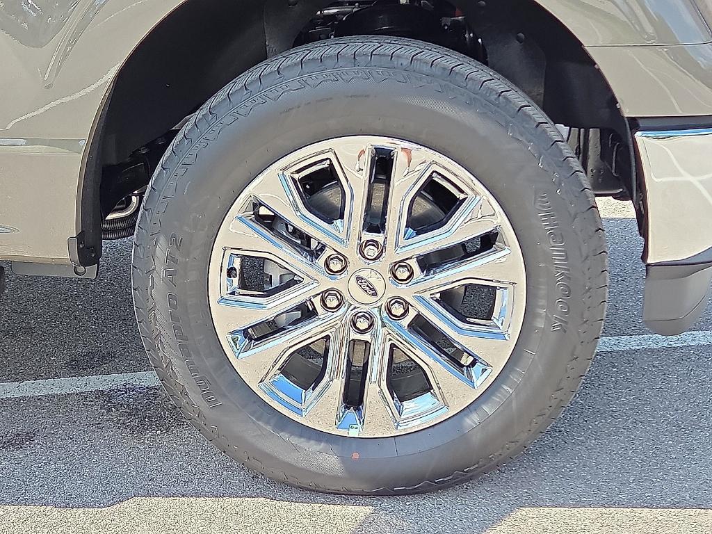 new 2025 Ford F-150 car, priced at $62,208