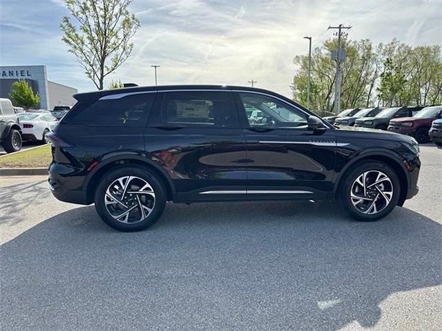 new 2025 Lincoln Nautilus car, priced at $53,608