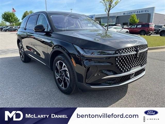 new 2025 Lincoln Nautilus car, priced at $52,443