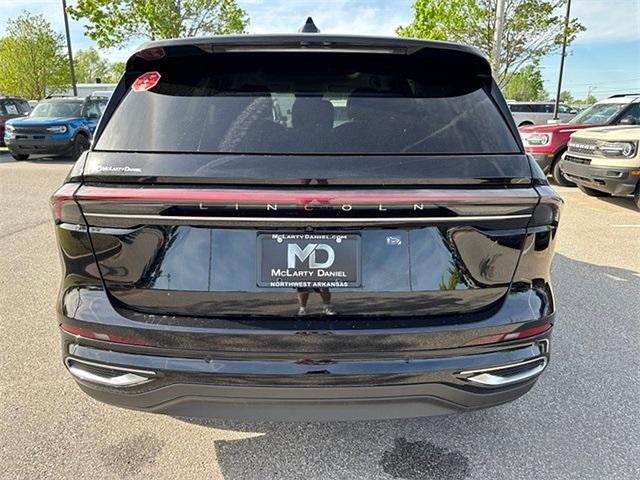 new 2025 Lincoln Nautilus car, priced at $53,608
