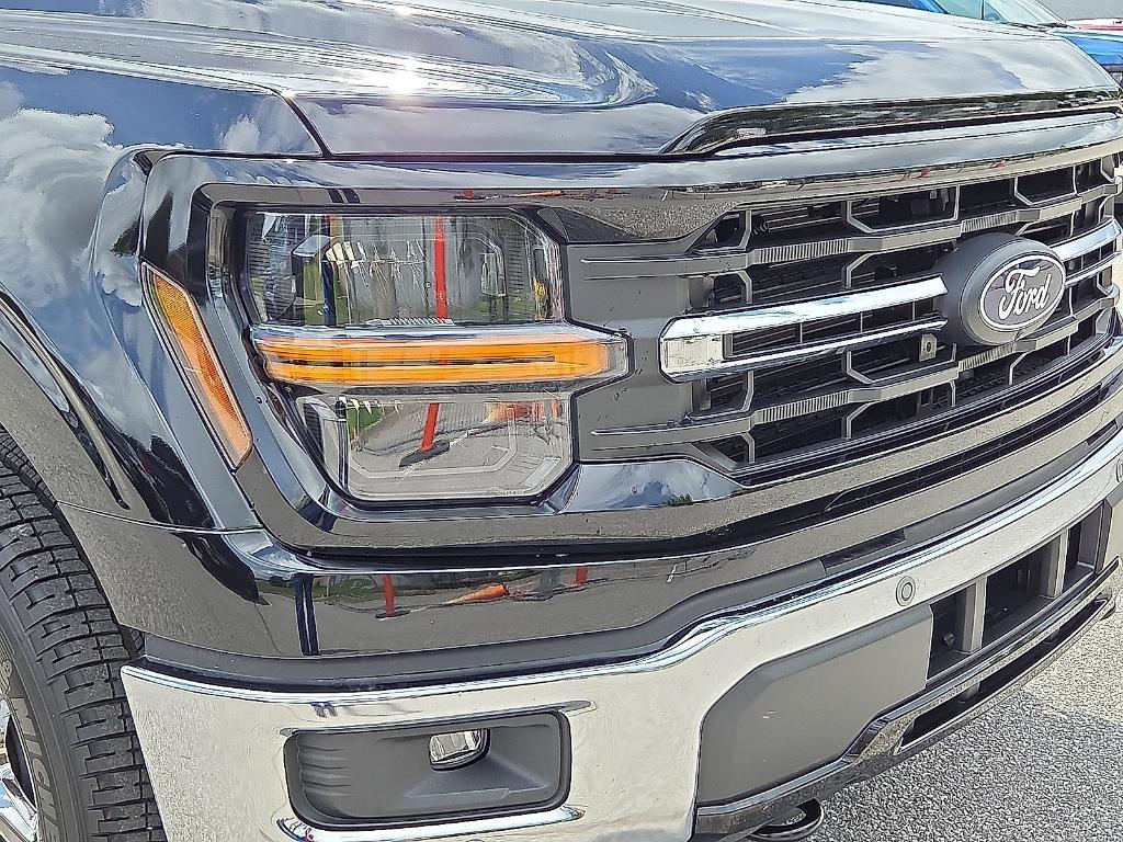 new 2025 Ford F-150 car, priced at $47,155
