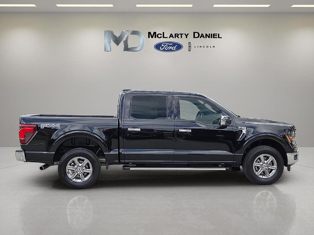new 2025 Ford F-150 car, priced at $45,926