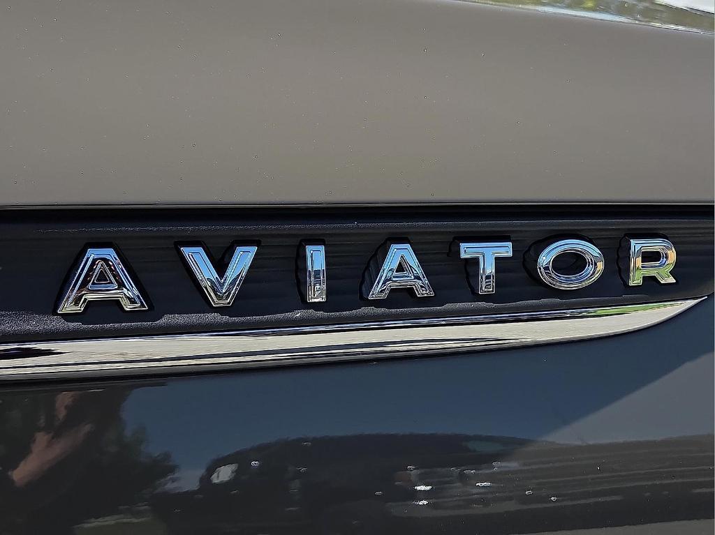 new 2025 Lincoln Aviator car, priced at $62,010