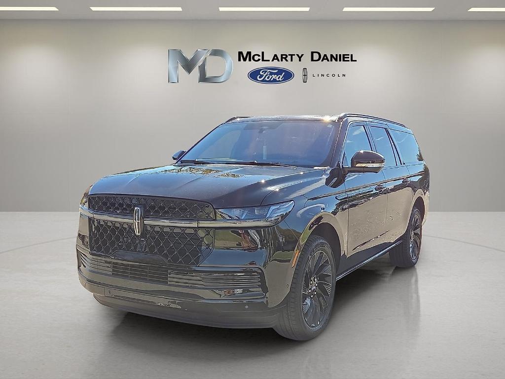 new 2025 Lincoln Navigator L car, priced at $111,765