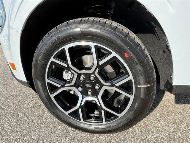 new 2025 Ford Maverick car, priced at $36,791