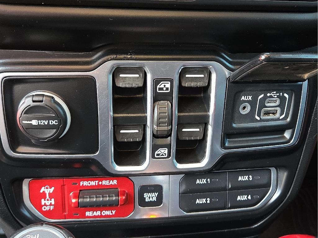 used 2020 Jeep Wrangler Unlimited car, priced at $32,586