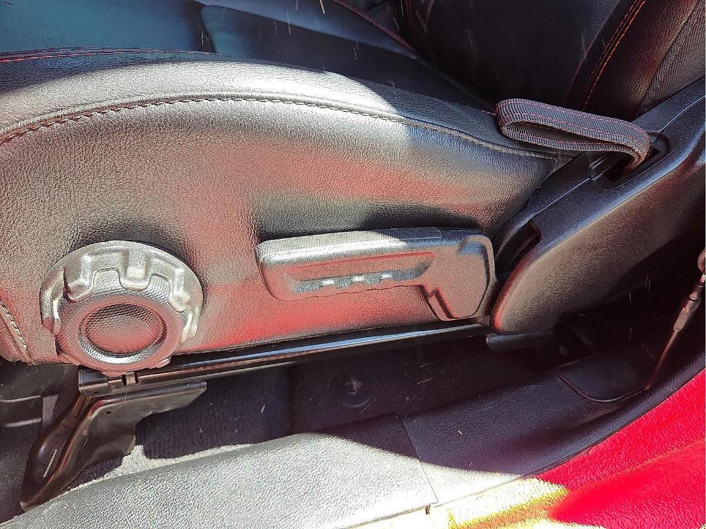 used 2020 Jeep Wrangler Unlimited car, priced at $32,586