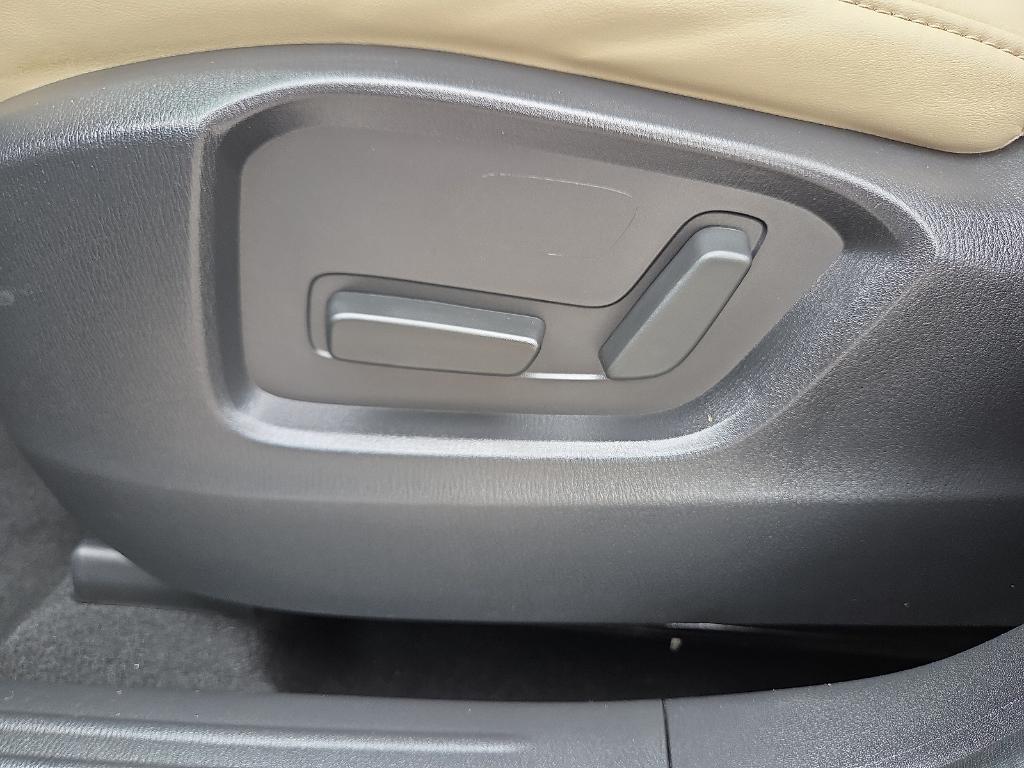 used 2023 Mazda CX-5 car, priced at $25,366