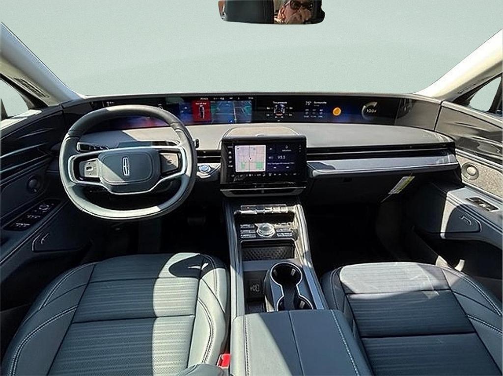 new 2025 Lincoln Nautilus car, priced at $57,465