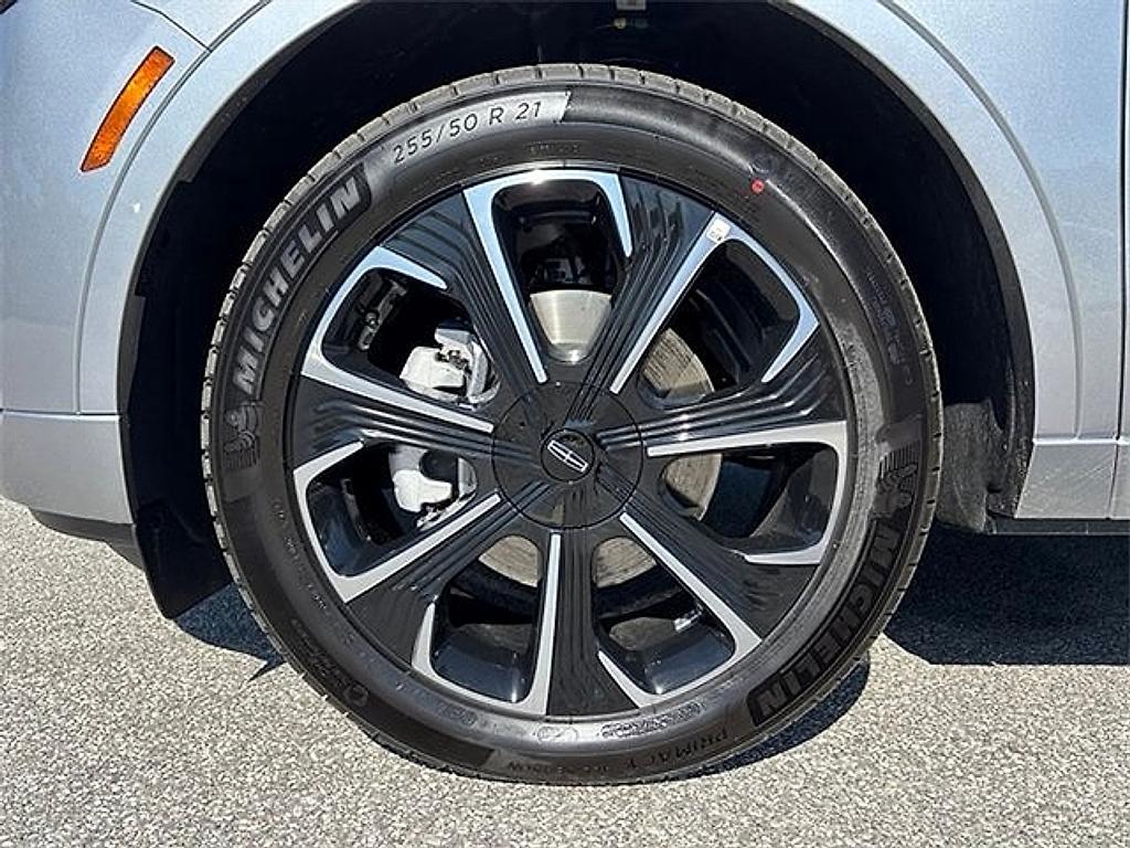 new 2025 Lincoln Nautilus car, priced at $57,465
