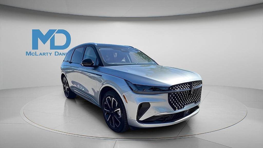 new 2025 Lincoln Nautilus car, priced at $57,465