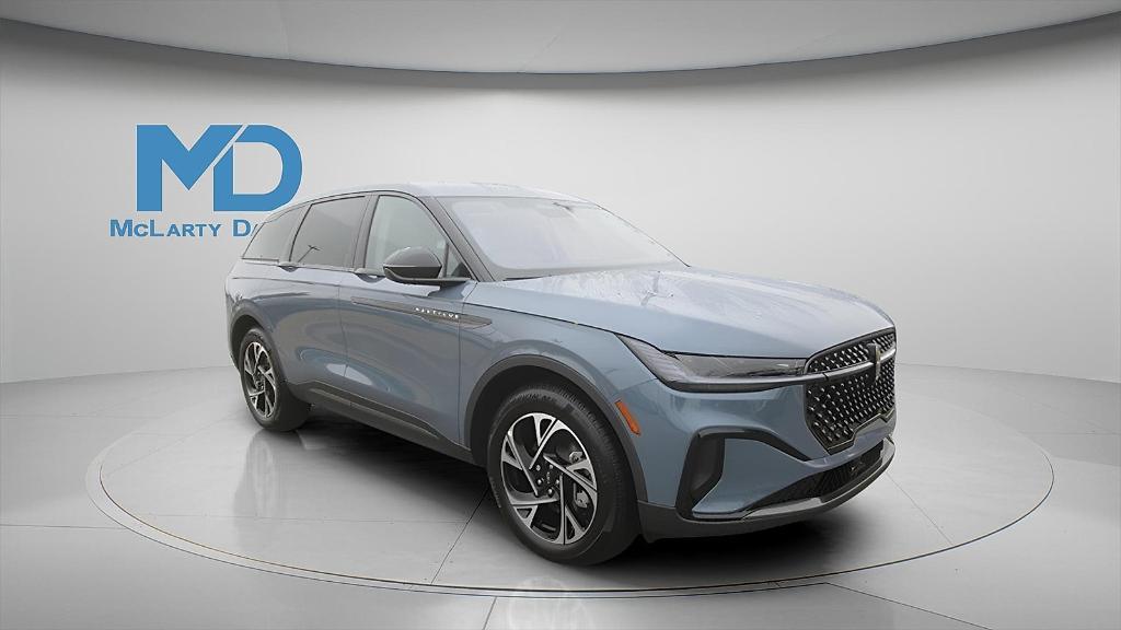 new 2025 Lincoln Nautilus car, priced at $56,088