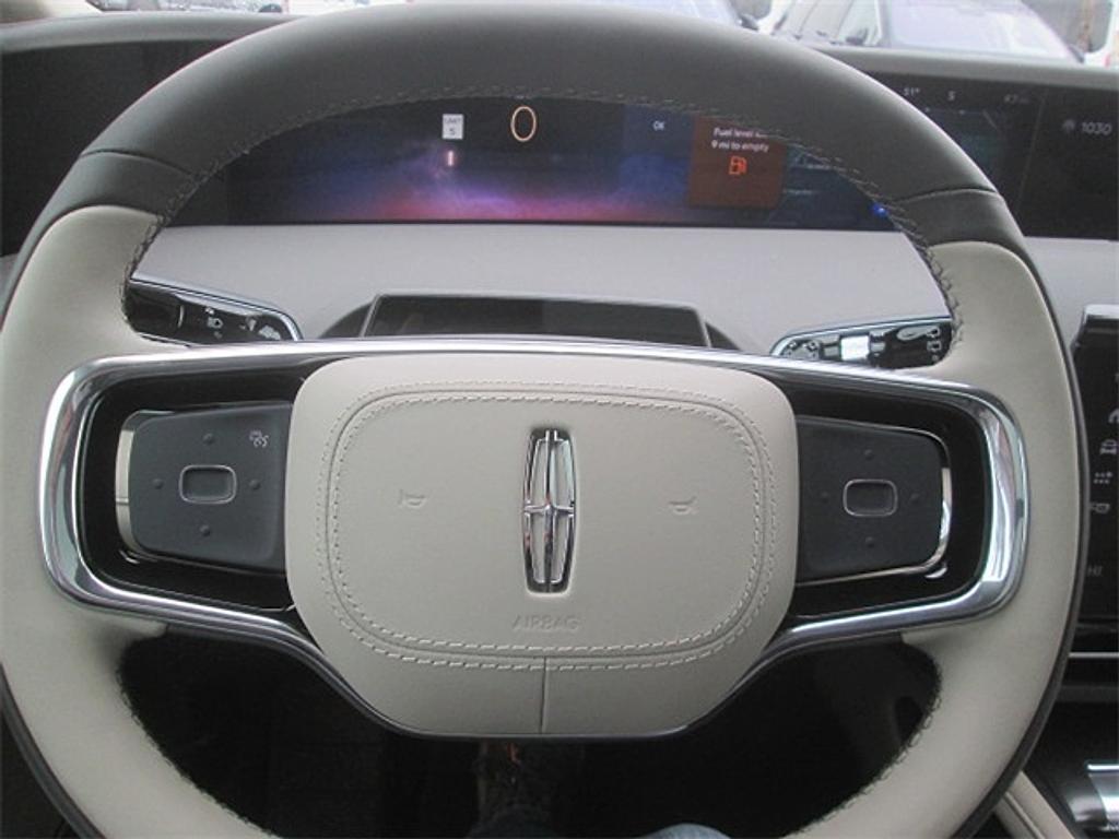 new 2025 Lincoln Nautilus car, priced at $56,088