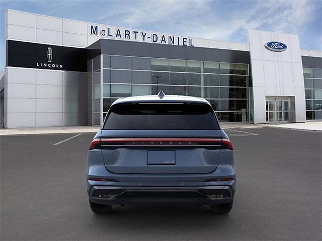 new 2025 Lincoln Nautilus car, priced at $56,088