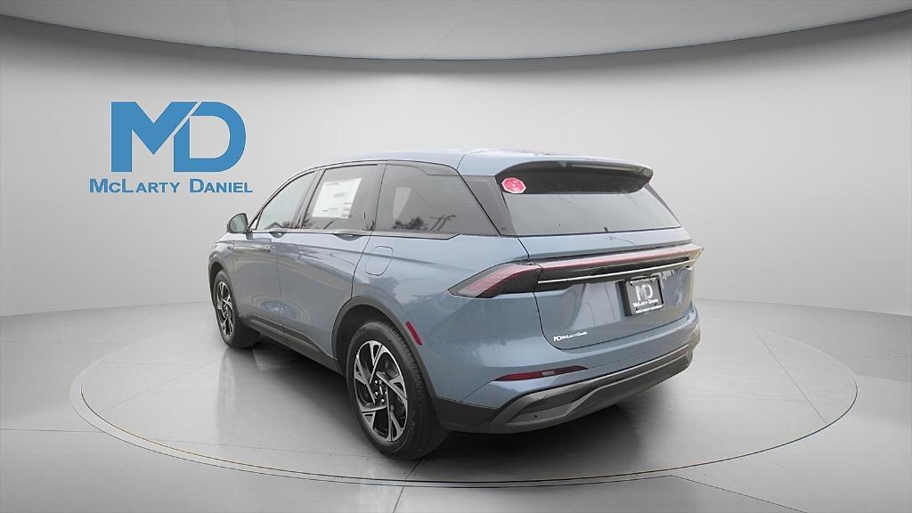 new 2025 Lincoln Nautilus car, priced at $56,088