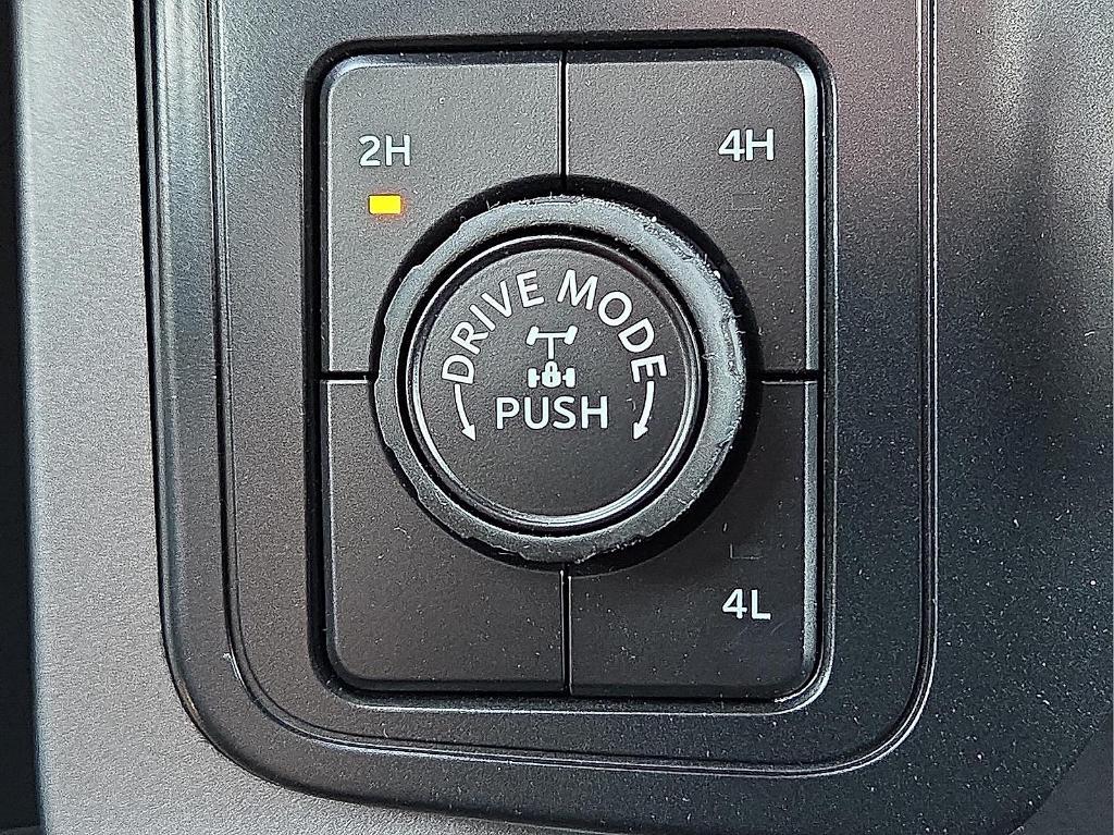 new 2025 Ford F-150 car, priced at $59,520