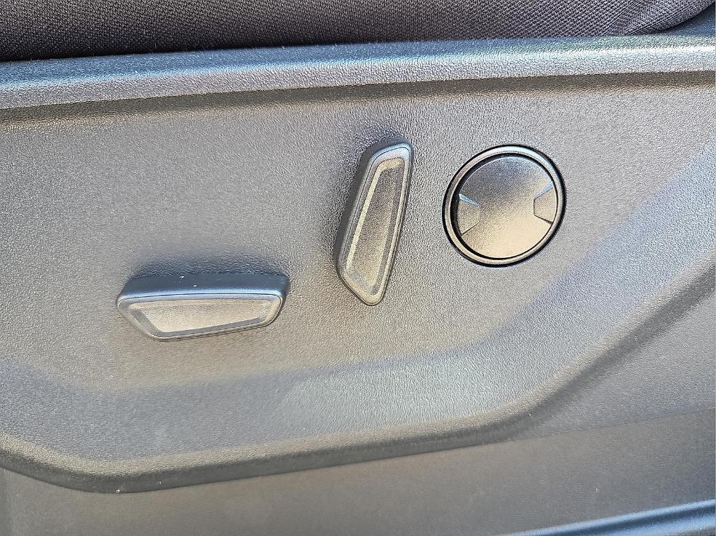 new 2025 Ford F-150 car, priced at $59,520