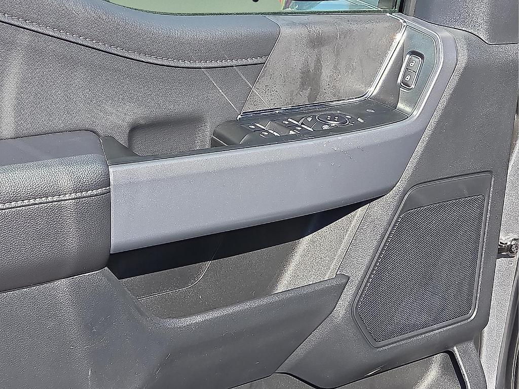 new 2025 Ford F-150 car, priced at $59,520