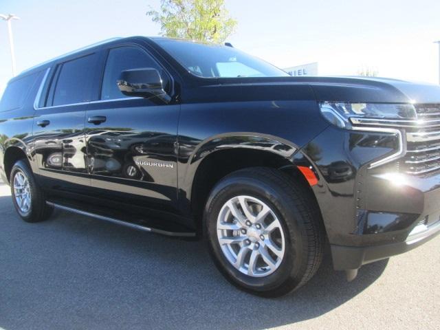 used 2023 Chevrolet Suburban car, priced at $45,995