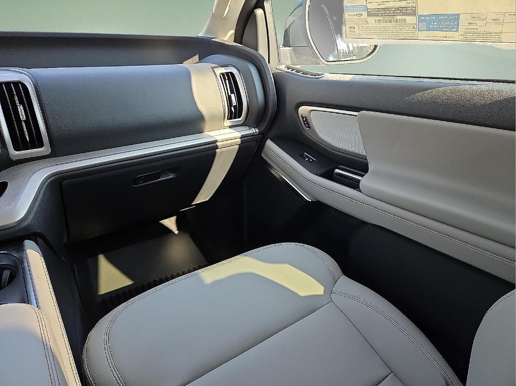 new 2025 Ford Expedition Max car, priced at $73,123