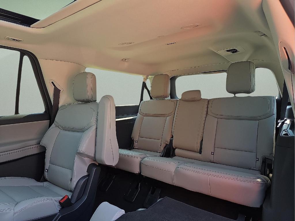 new 2025 Ford Expedition Max car, priced at $73,123