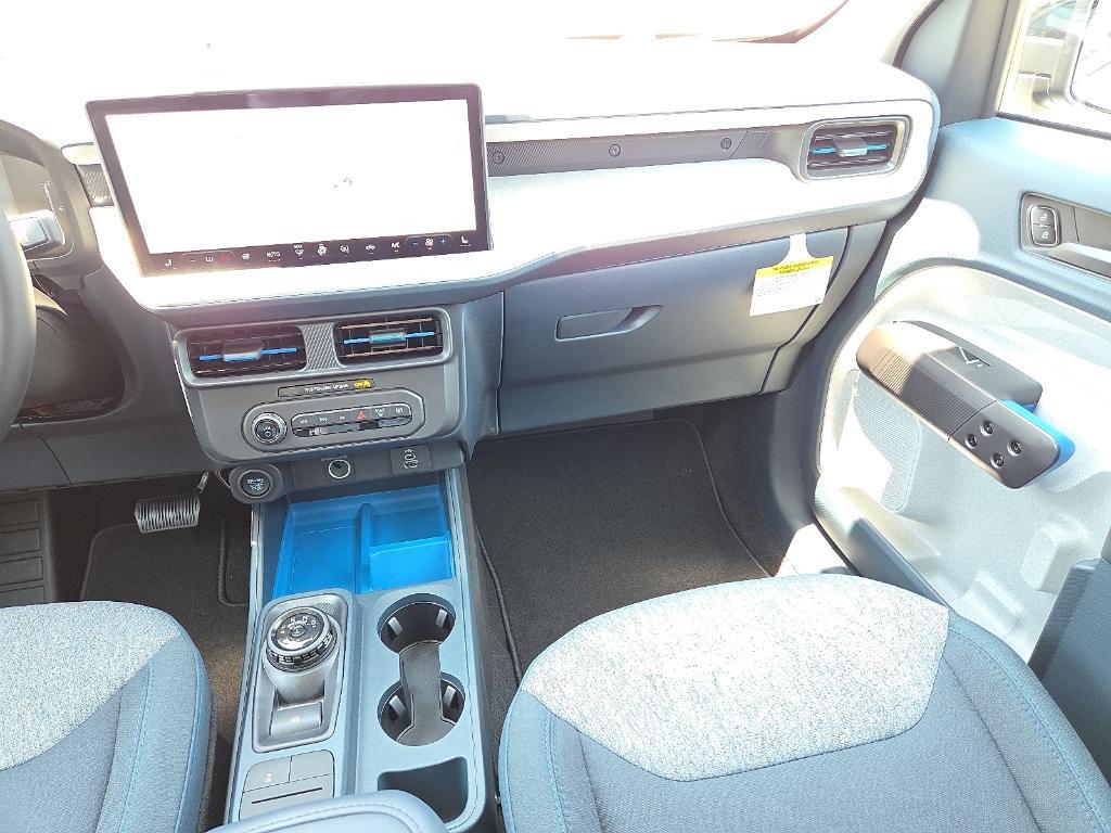 new 2025 Ford Maverick car, priced at $33,034