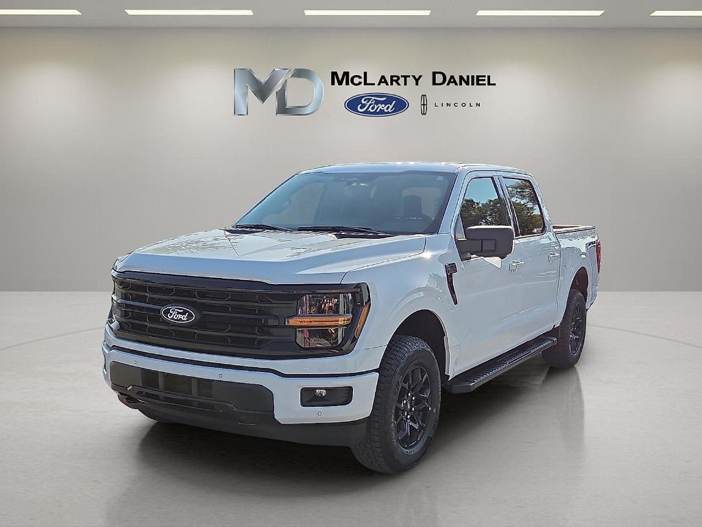 new 2025 Ford F-150 car, priced at $52,301