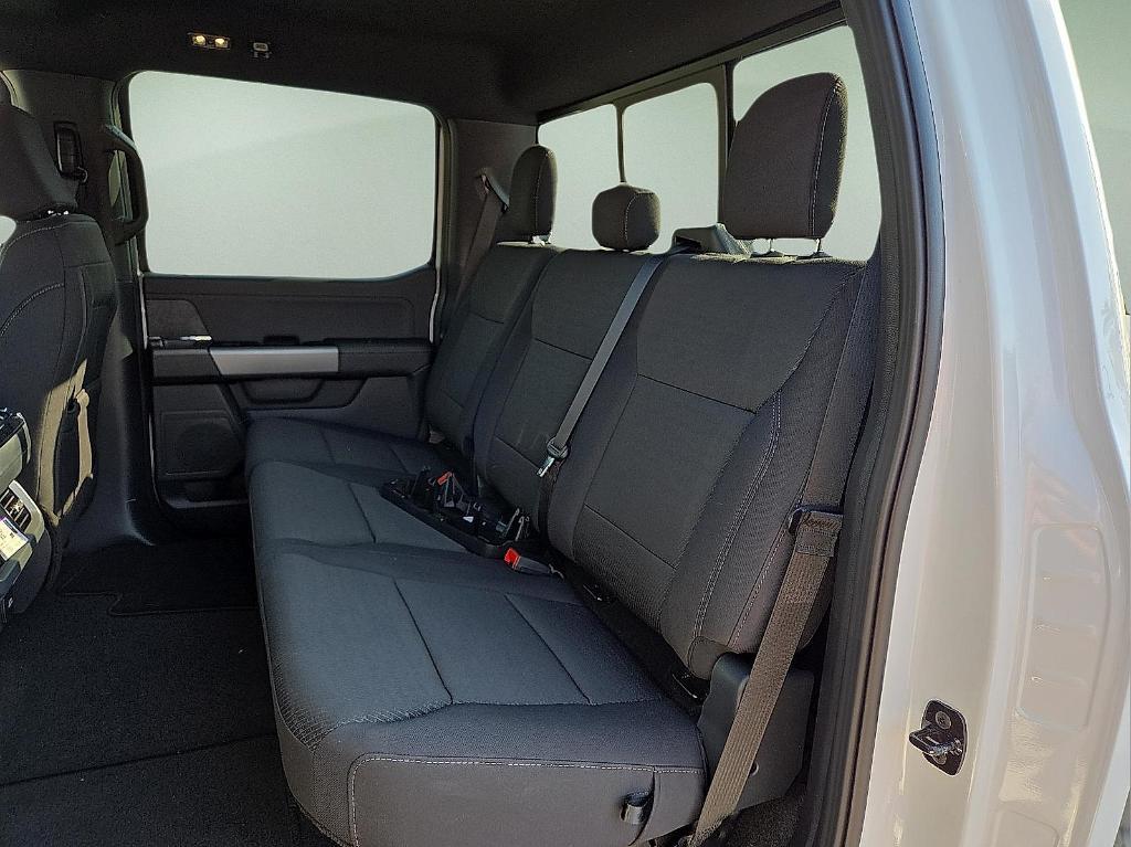 new 2025 Ford F-150 car, priced at $52,301