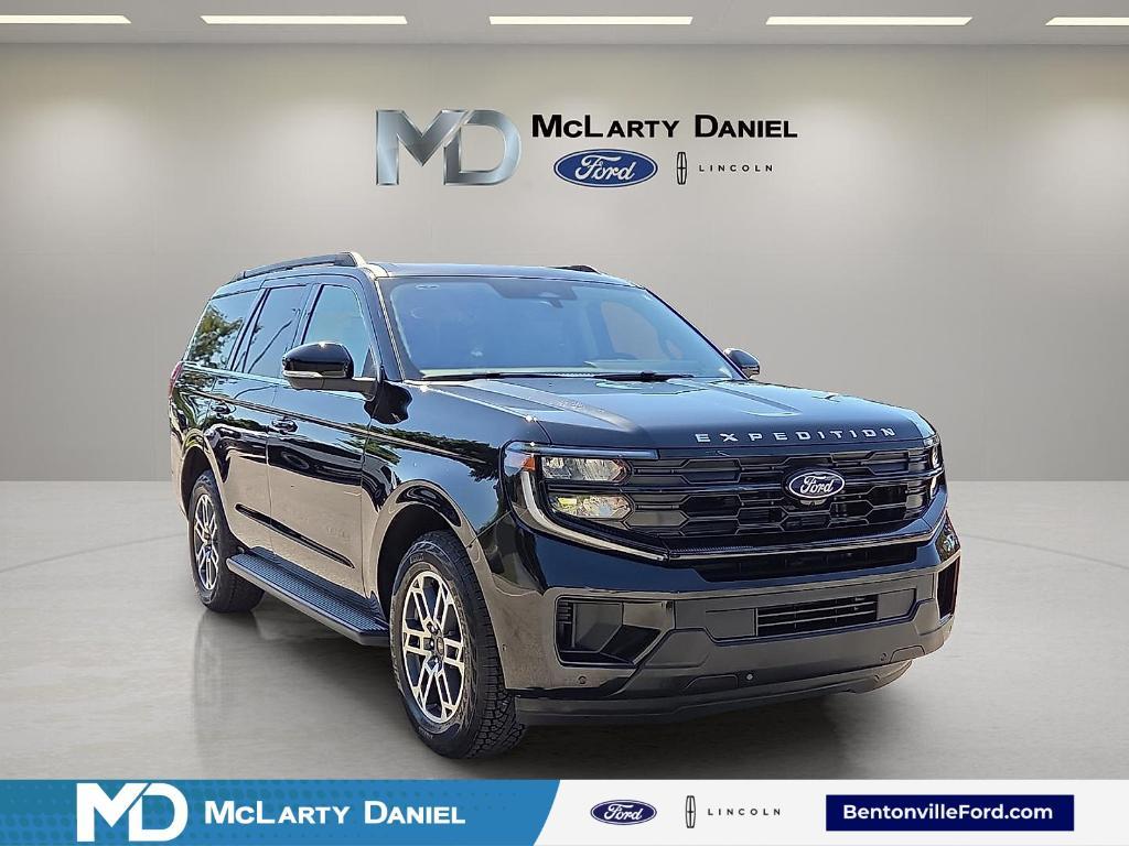 new 2025 Ford Expedition car, priced at $71,890