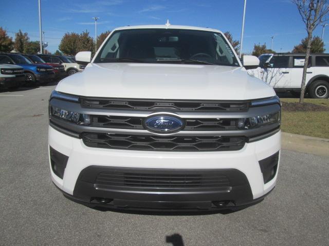 new 2024 Ford Expedition Max car, priced at $60,689