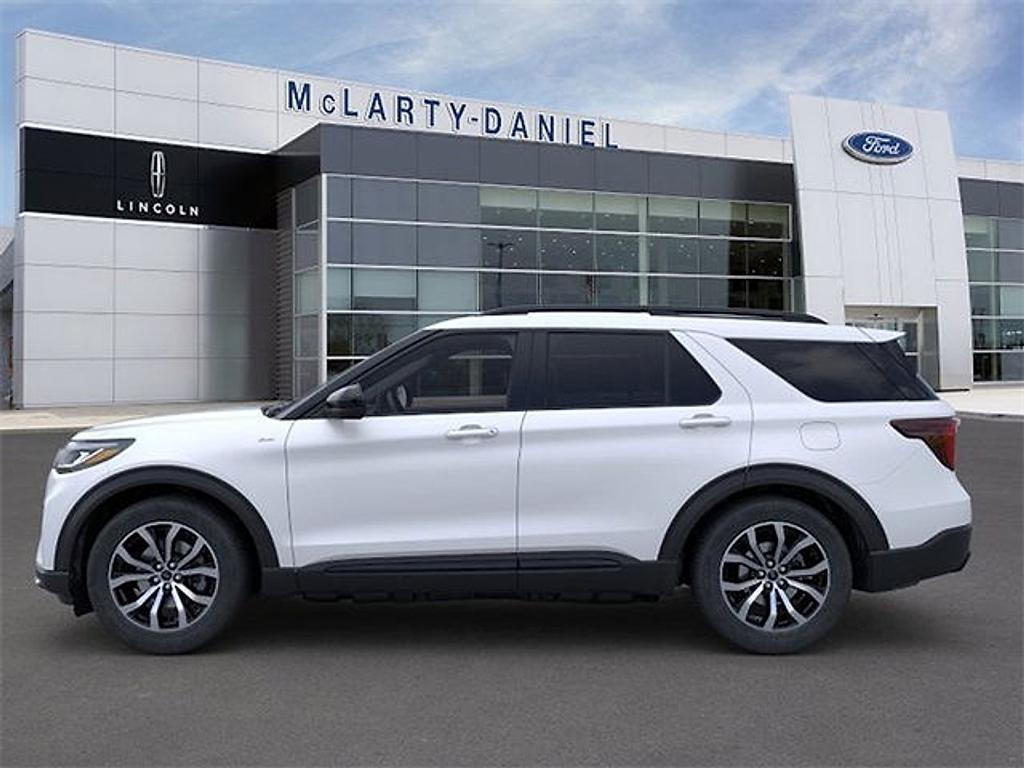 new 2025 Ford Explorer car, priced at $40,510