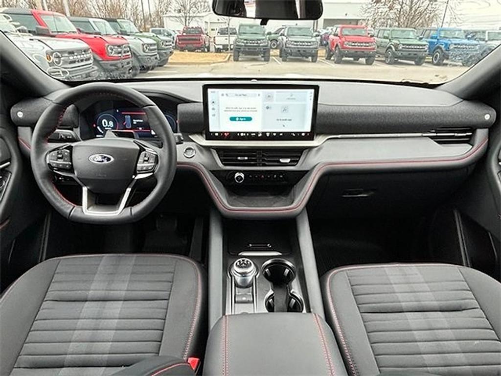 new 2025 Ford Explorer car, priced at $40,510