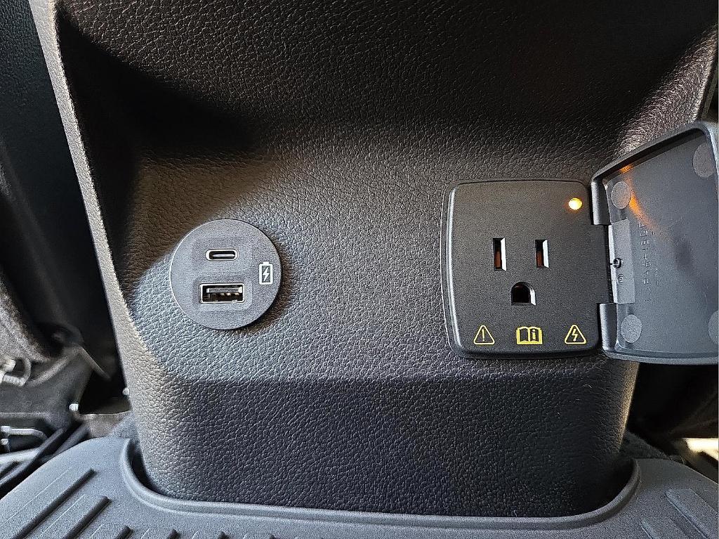 new 2025 Ford Ranger car, priced at $38,316