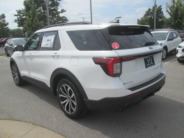 new 2025 Ford Explorer car, priced at $46,105