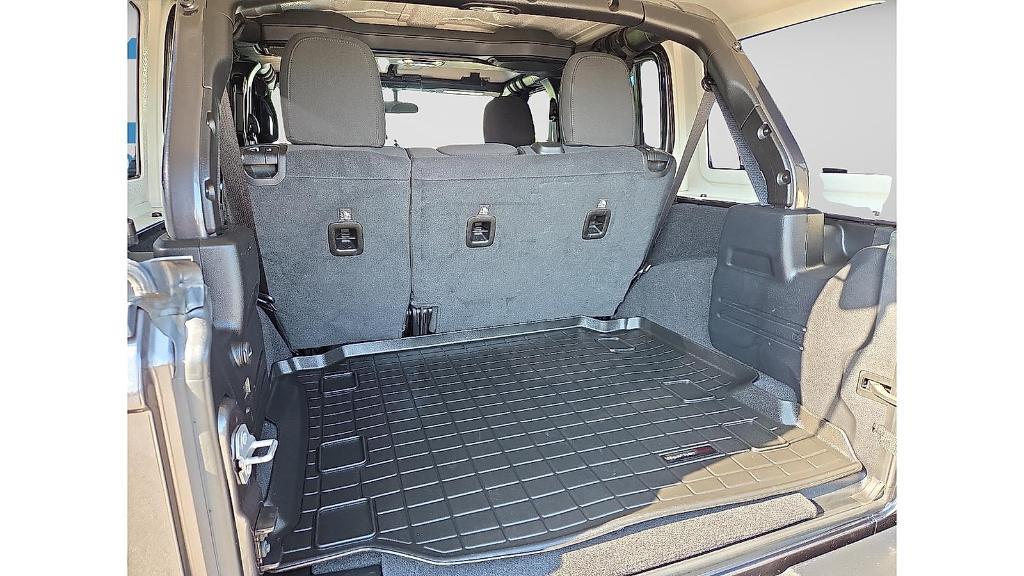 used 2021 Jeep Wrangler Unlimited car, priced at $31,995