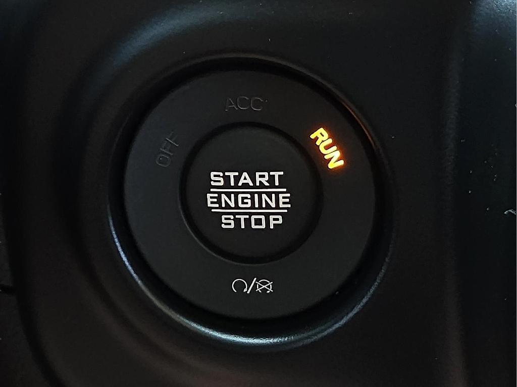 used 2021 Jeep Wrangler Unlimited car, priced at $31,995