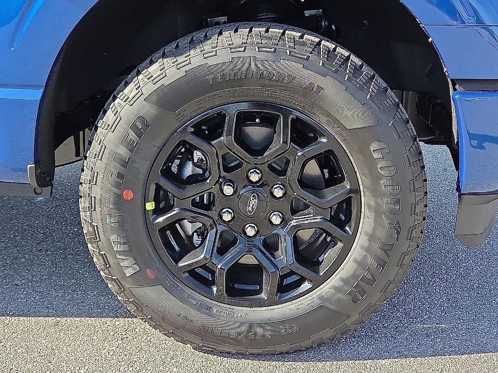 new 2025 Ford F-150 car, priced at $44,056